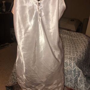 Intimo Amore lingerie size small beige color